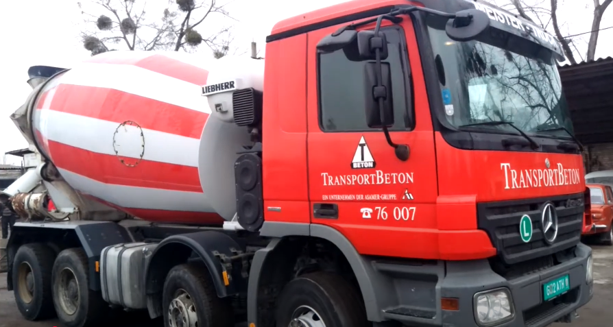Миксер Mercedes-Benz Arocs